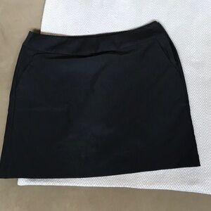 Ladies Nike Dri-Fit Golf Skort- 6